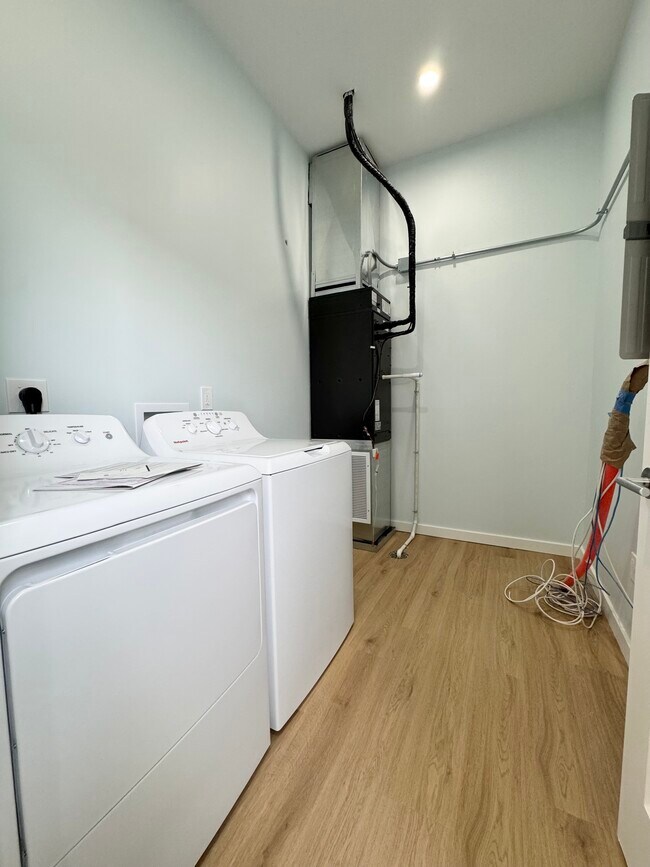 Foto del edificio - 517 Gillis St