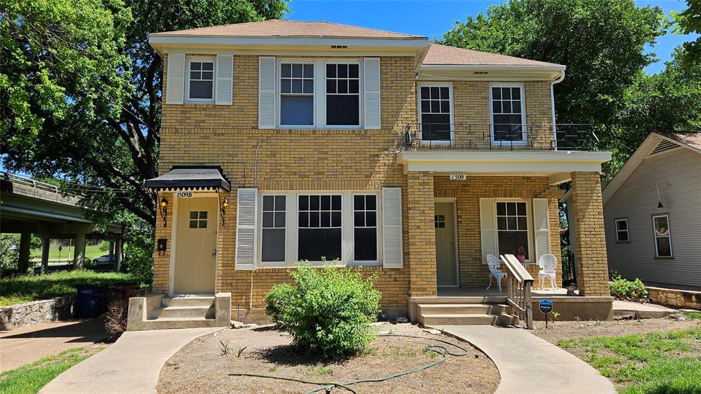 Primary Photo - 1509 Parkway