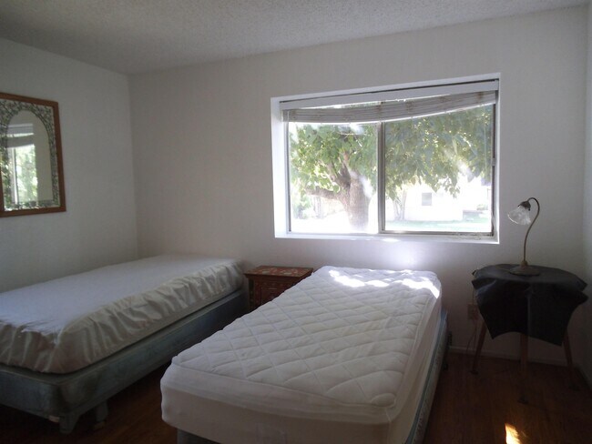 Building Photo - 4114 Haverford Ave