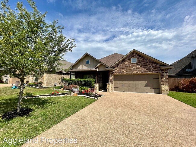 Foto del edificio - 3 br, 2 bath House - 4281 Rock Bend
