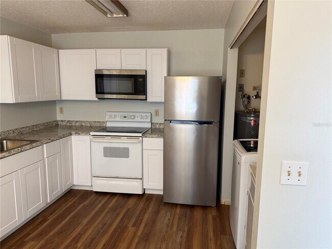 Foto del edificio - 1780 Shadow Ln