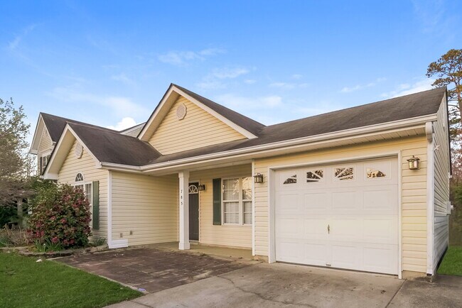 Building Photo - 785 Sir Raleigh Dr