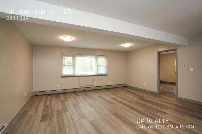 Building Photo - 50 Bingham St