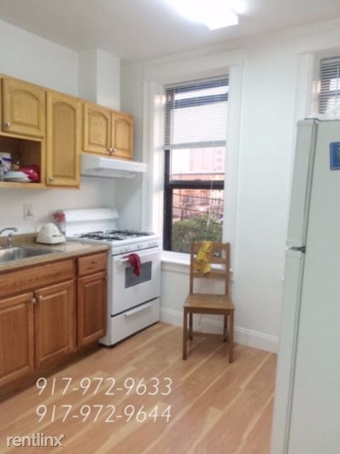 Building Photo - 2528 21st St