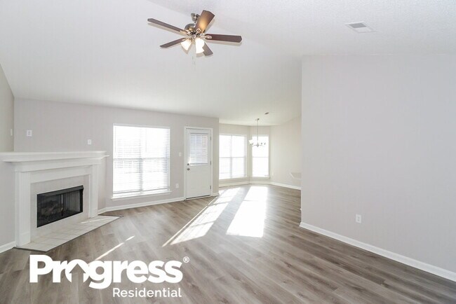 Foto del edificio - 1779 Cherry Creek Dr