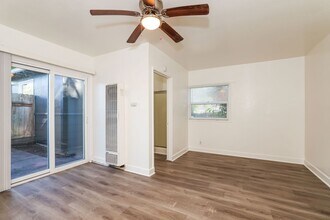 Building Photo - 2107 Montgomery Dr