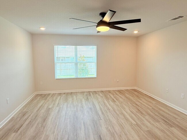 Building Photo - 4Bed/2Bath Home - Woodlands Community