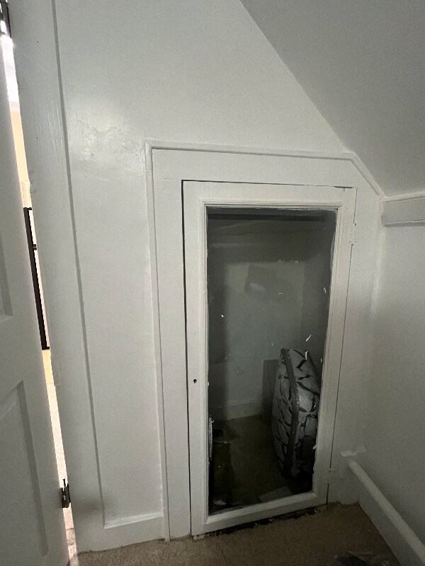 Building Photo - 43 S Bleeker St