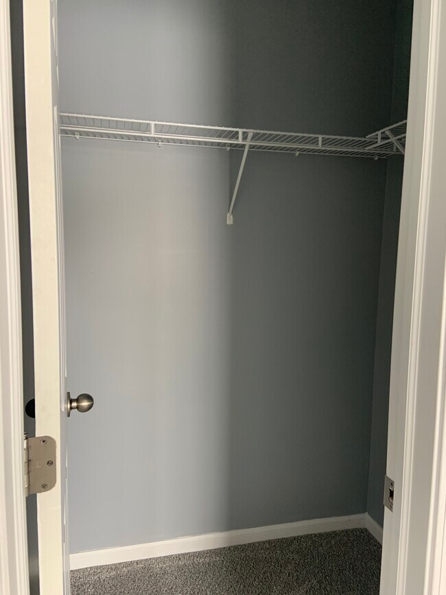 1271 Grove Dr Unit 2605, Gahanna, OH 43230 Condo for Rent in Gahanna