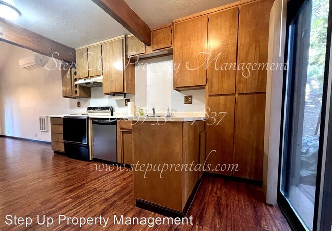 Building Photo - 2 br, 2 bath House - 20799 Lama Tamalin