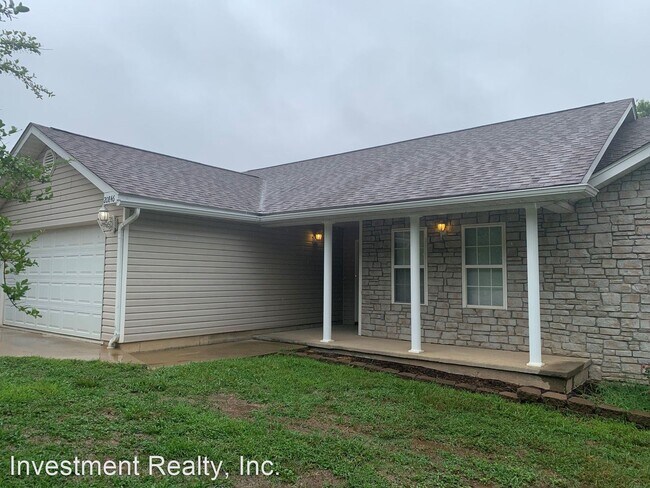 Foto del edificio - 3 br, 2 bath House - 20846 Hibbet Lane