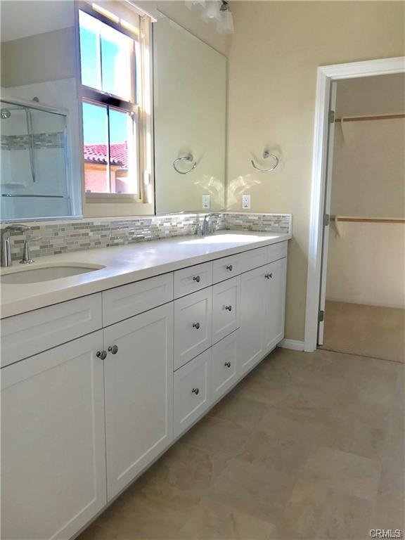 Building Photo - 123 Overbrook, Irvine, CA 92620 - 3 BR 3 B...