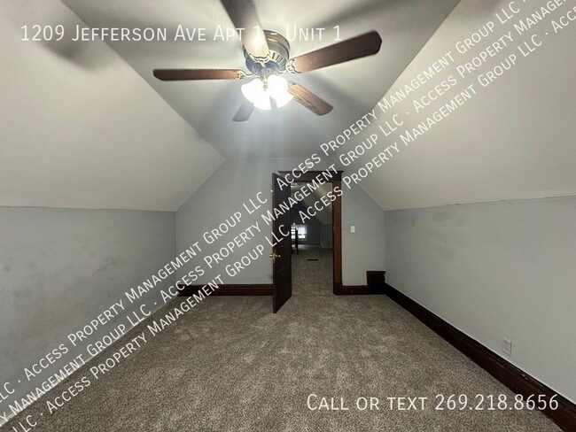 Building Photo - 1209 Jefferson Ave
