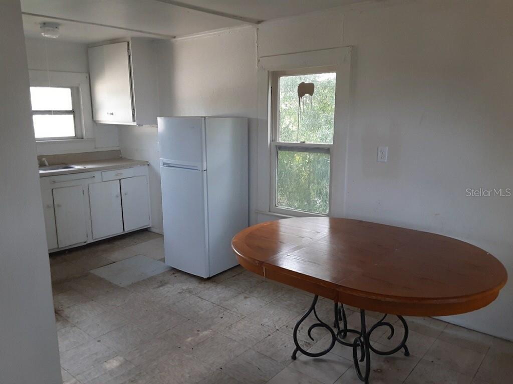 Foto del edificio - 414 1/2-S 1/2 S Miami St