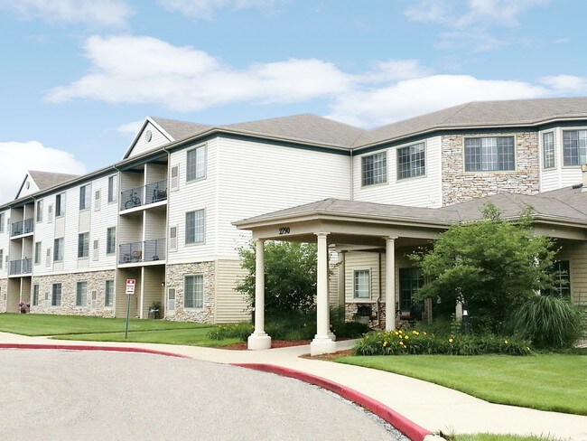 Foto del edificio - Meridian Stratford Place Senior 55+ Apartments
