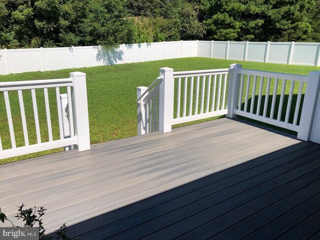 Building Photo - 17118 Sweetwater Ct