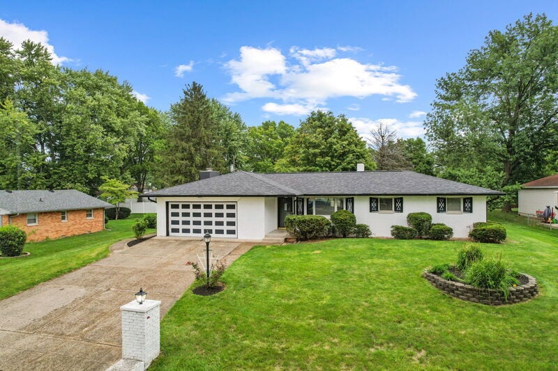 Primary Photo - 309 Victory Ave
