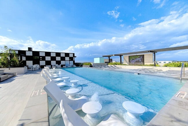 Foto del edificio - 1111 Shepherd Dr