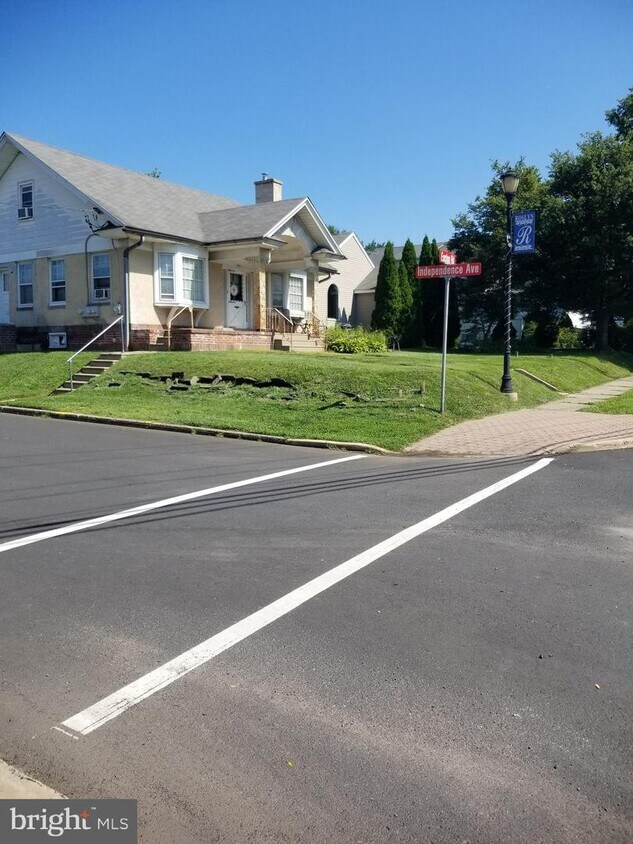 1216 Easton Rd, Abington, PA 19001 House Rental in Abington, PA