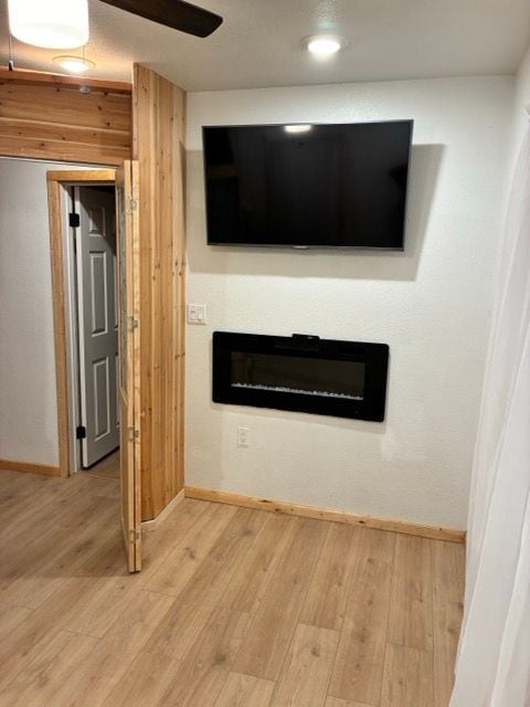 Foto del edificio - 1320 Woolner Ave