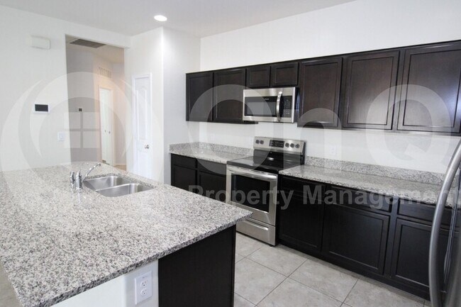 Building Photo - 1262 E Lee Pl
