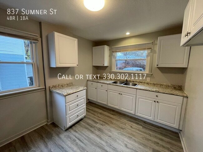 Building Photo - Four bedroom one bathroom home for rent