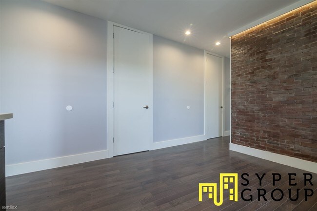 Foto del edificio - 1446 Fulton St