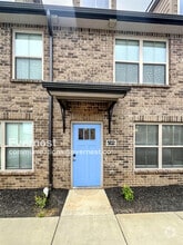 Building Photo - 1000 Henry Pl Blvd