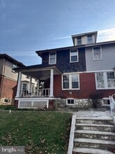 Building Photo - 1136 Stirling St