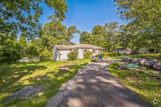 Building Photo - 7116 Neuman St