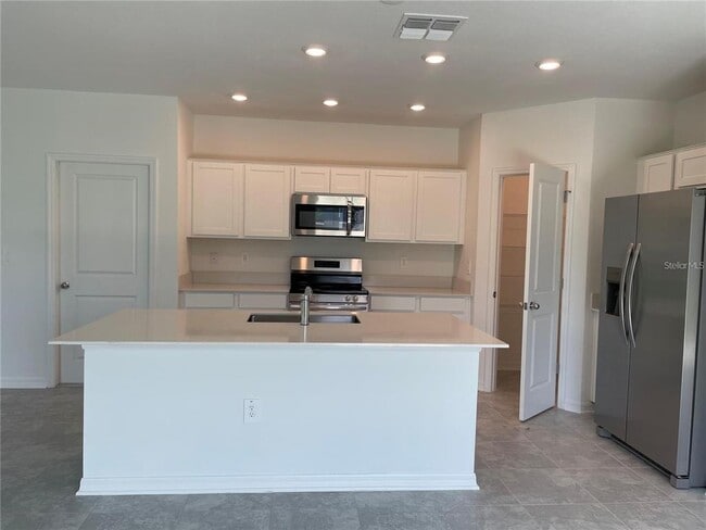 Building Photo - 1195 Tyler Lp