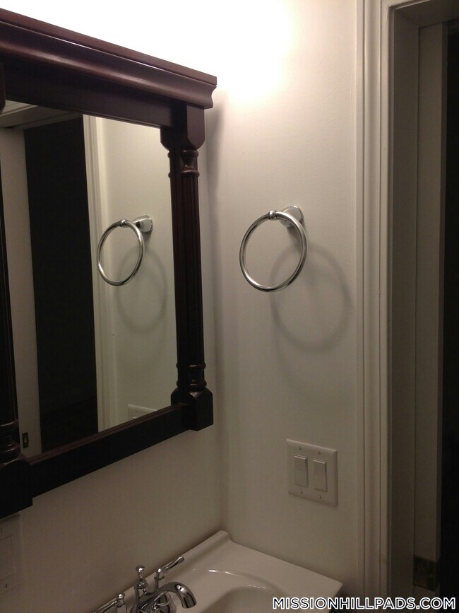 Foto del edificio - 28 S Huntington Ave