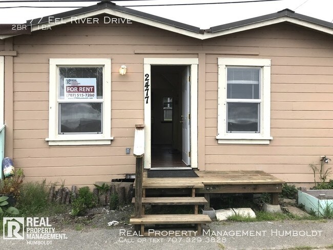 Foto del edificio - 2477 Eel River Dr