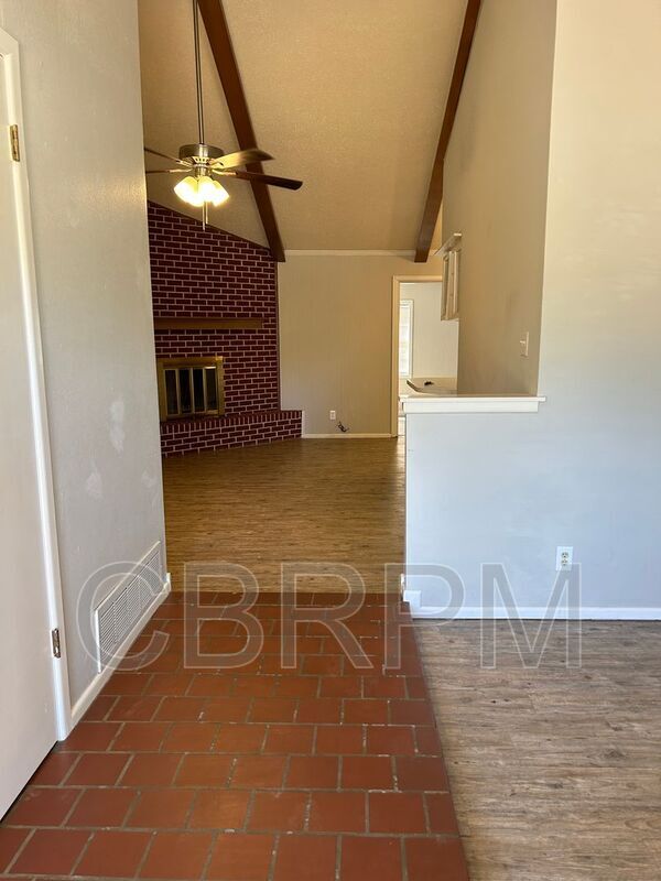 Foto del edificio - 5423 45th St