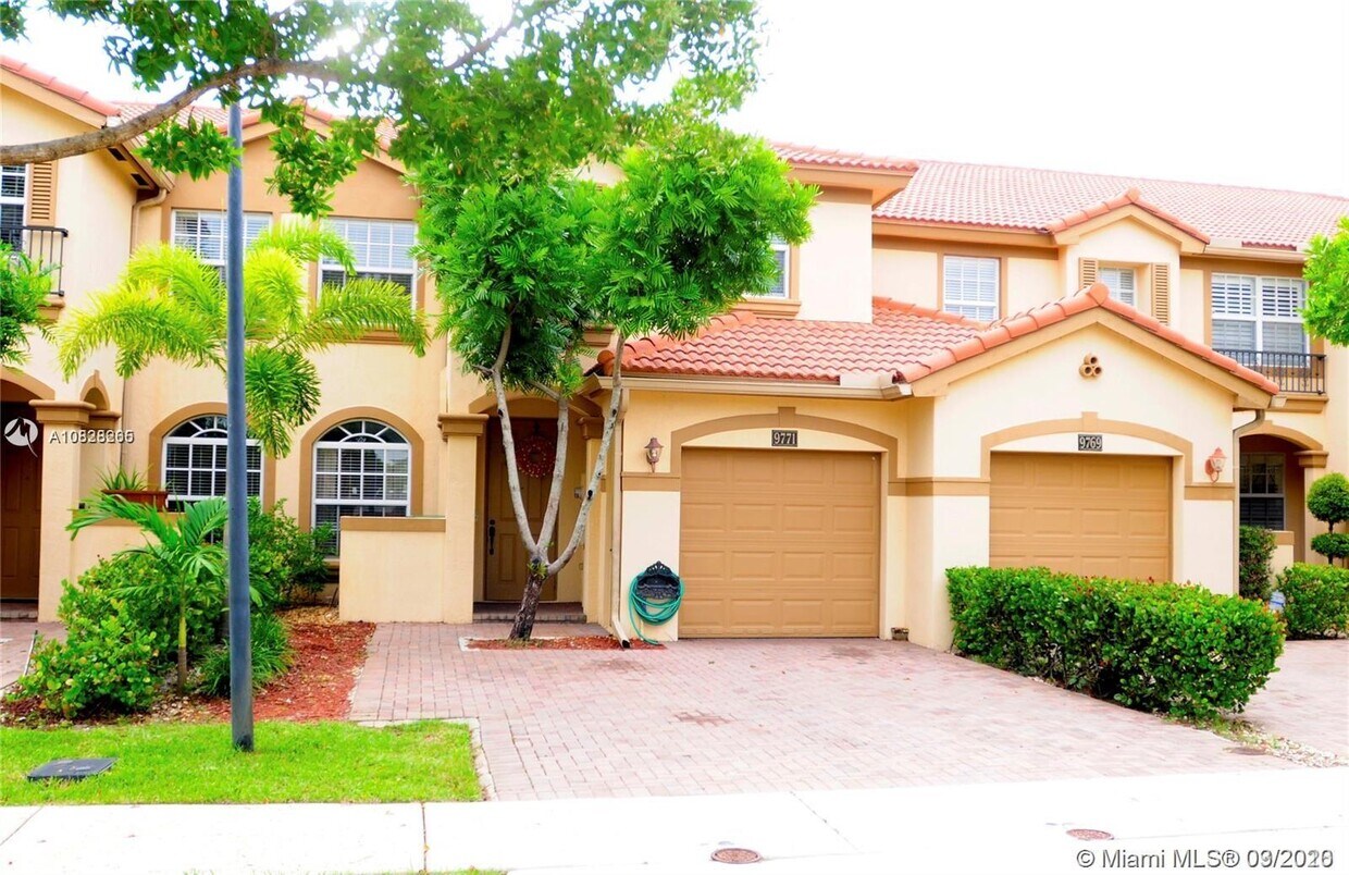 Primary Photo - 9771 Darlington Pl