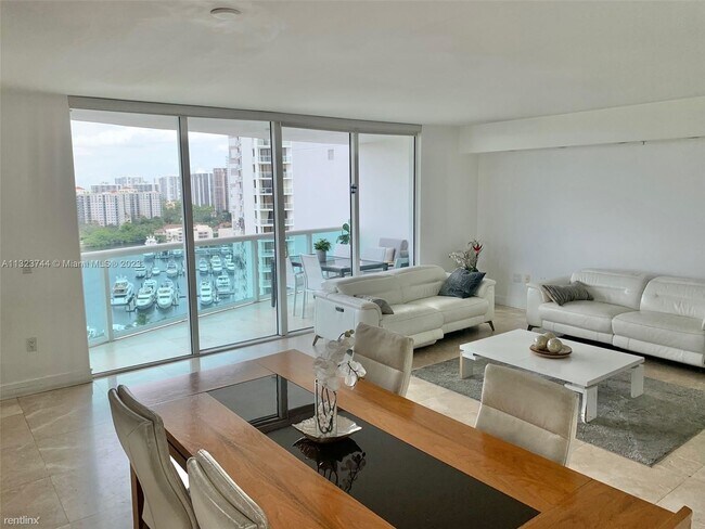 Foto del edificio - 3 br, 3 bath Condo - 19400 Turnberry Way A...