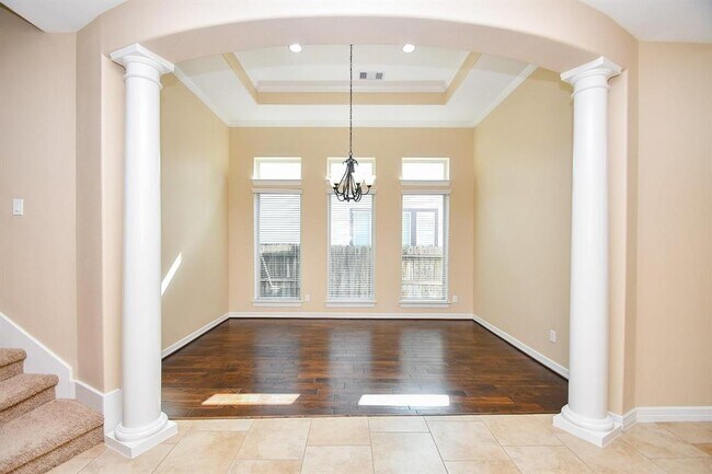 Foto del edificio - 28406 Tanner Crossing Ln