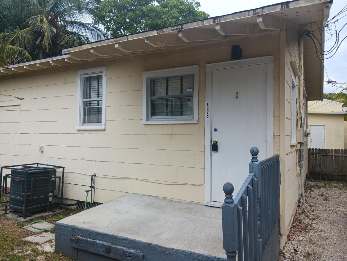 Foto principal - 440 26th St