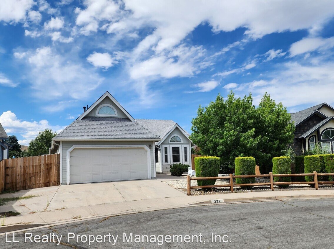 Foto principal - 3 br, 2 bath House - 322 Somerset