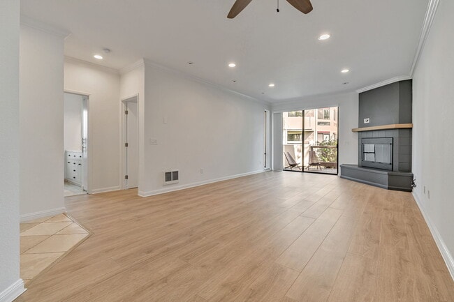 Building Photo - 103 Shorebird Cir