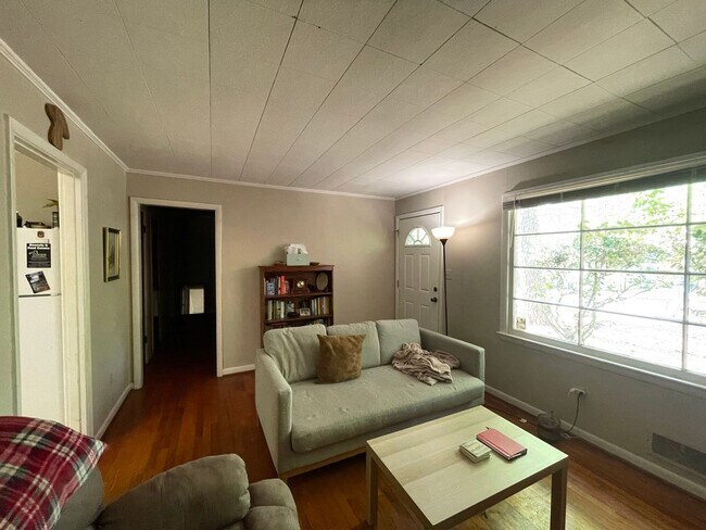 Foto del edificio - Knottingham Home Available