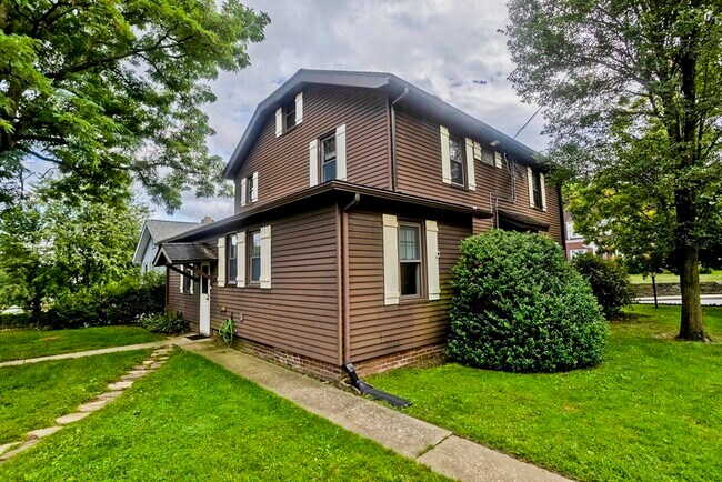 Foto del edificio - 57 Woods Ave