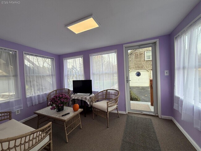 Foto del edificio - 247 Orrs Mills Rd