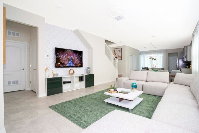 Foto del edificio - 7316 Oakmoss Loop