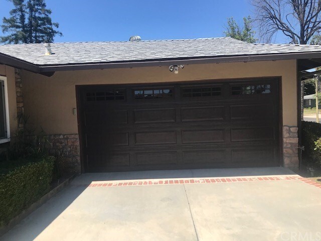 Foto principal - 7923 Sedan Ave