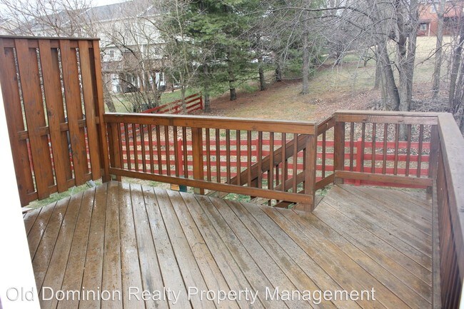 Building Photo - 2970 Diamond Spring Ln