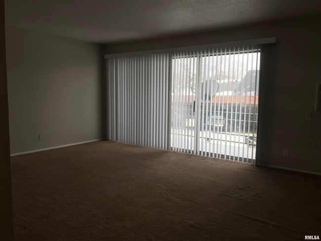 Foto del edificio - 4207 N Knollridge Rd