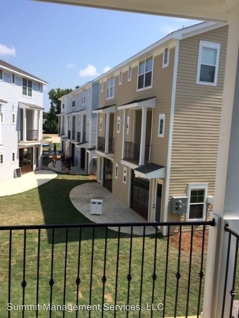Building Photo - 103 Oxford Commons Blvd