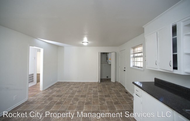 Foto del edificio - 3407 Glen Park Cir NW
