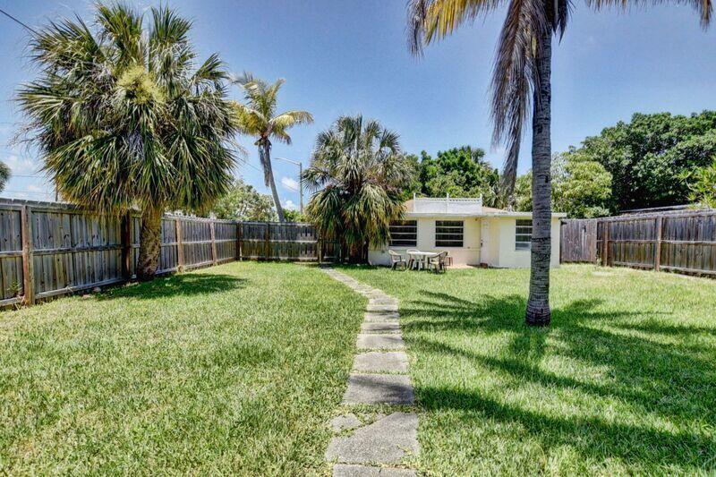 847 Flamingo Drive West Palm Beach Fl 33401 - 847  Flamingo Drive  West Palm Beach Fl 33401